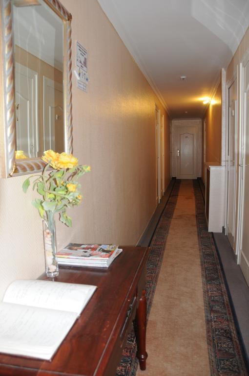 Hotel De Touraine Saint-Nazaire  Camera foto